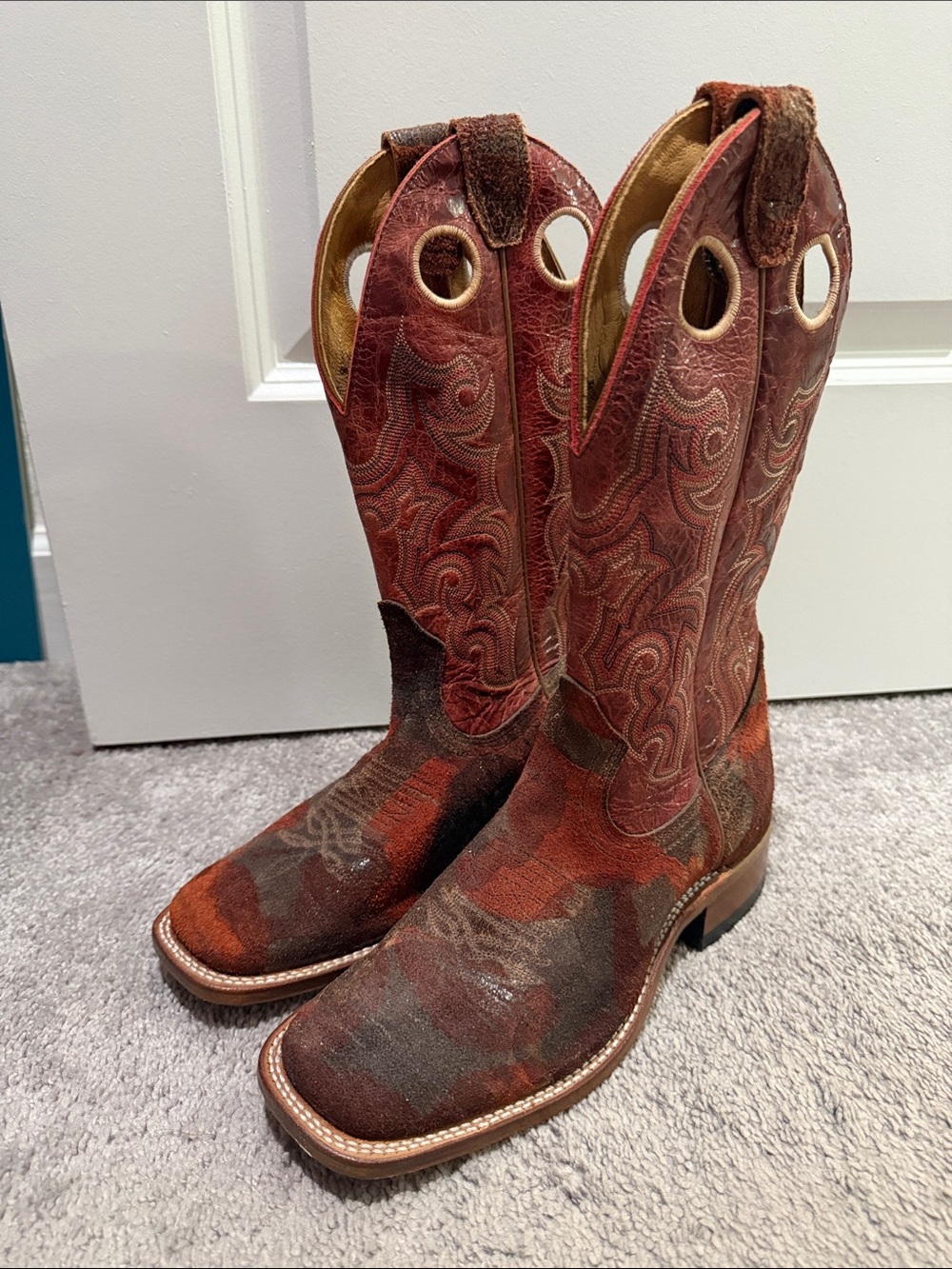 Boulet Women’s Red-Brown Western Cowboy Boots with Embroidered Shaft